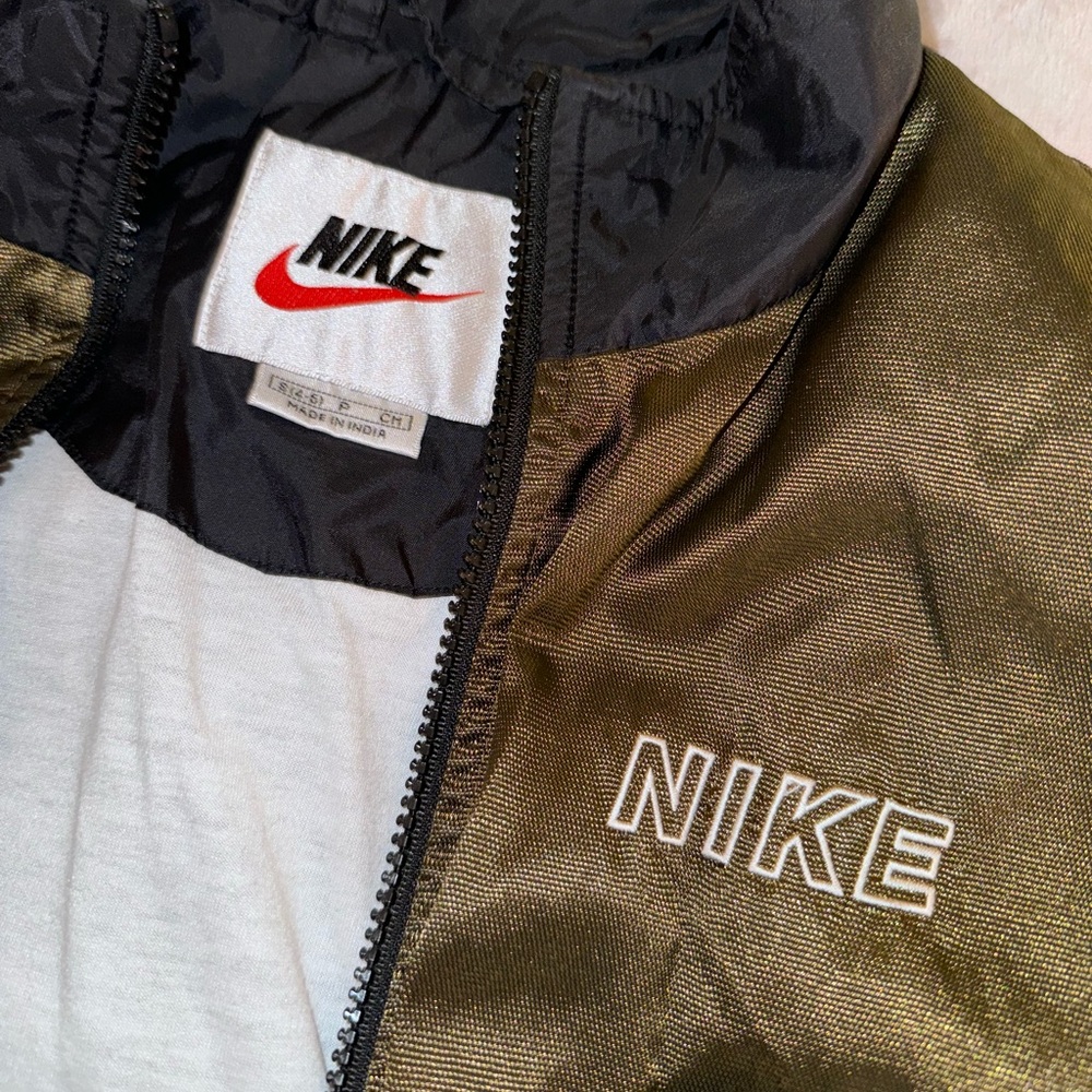 Vintage Nike Windbreaker